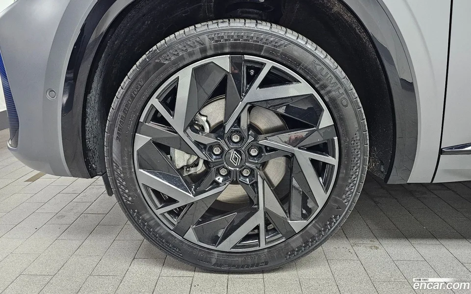 Renault Samsung Grand Koleos 1.5 E-TECH 2WD 2024 — миниатюра 5