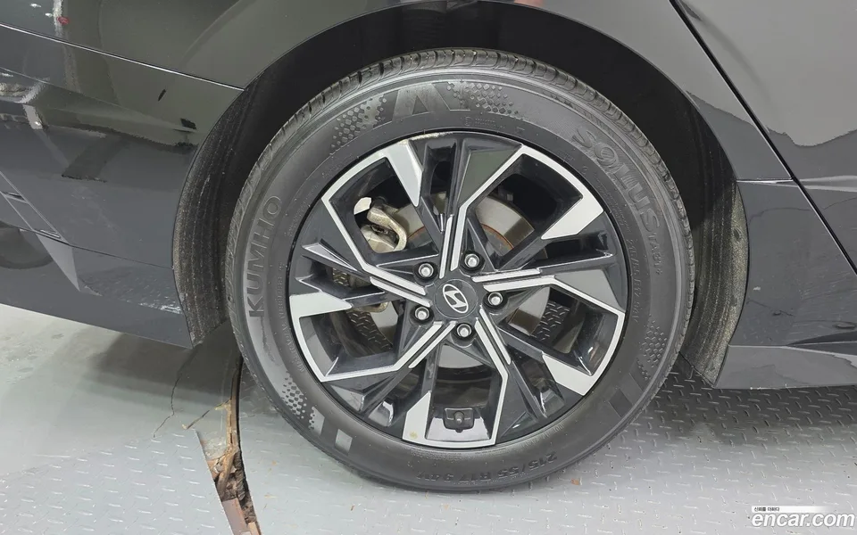 Hyundai Sonata The Edge 2.0 2024 — миниатюра 2