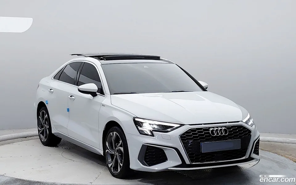 Audi A3 (8Y) 40 TFSI 2023 — миниатюра 3