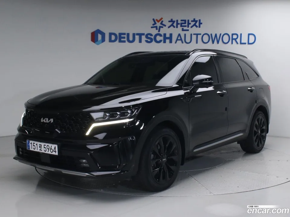 Kia Sorento 2.2 2WD 2022 — фото 1, купить с доставкой в Москву