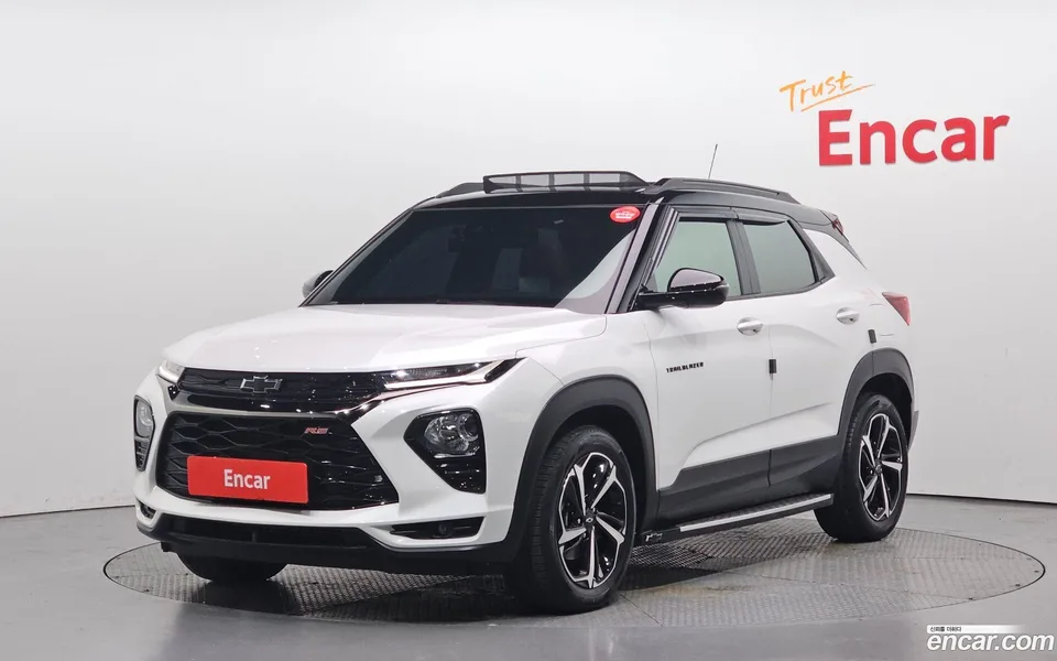 Chevrolet Trailblazer 1.3 2WD 2022 — фото 1, купить с доставкой в Москву