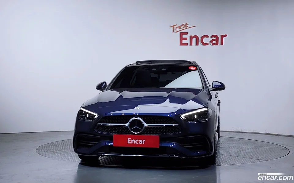 Mercedes-Benz C-Class C300 4MATIC AMG Line 2024 — миниатюра 3