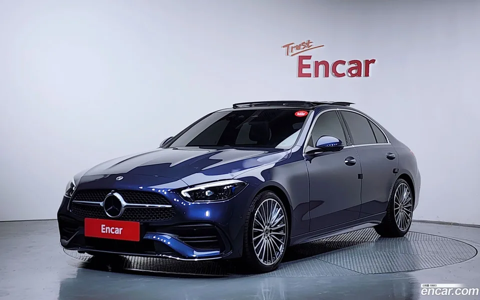 Mercedes-Benz C-Class C300 4MATIC AMG Line 2024 — фото 1, купить с доставкой в Москву