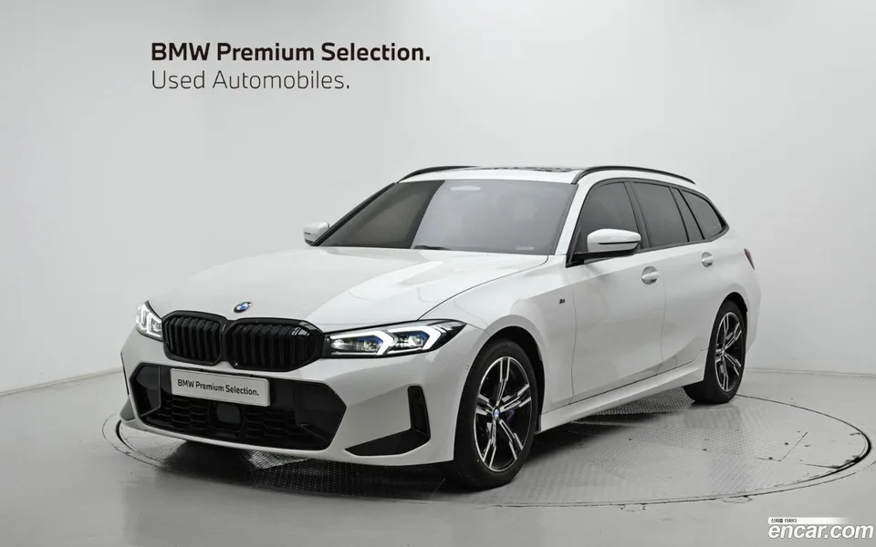 BMW 3 Series 320i M 2025 — фото 1, купить с доставкой в Москву