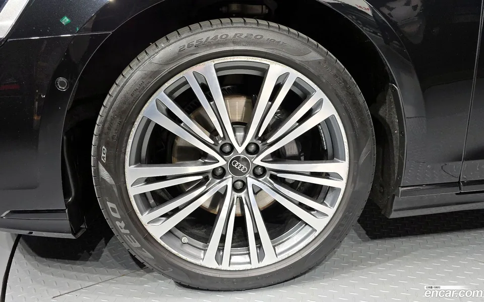 Audi A8 50 TDI 2023 — миниатюра 2