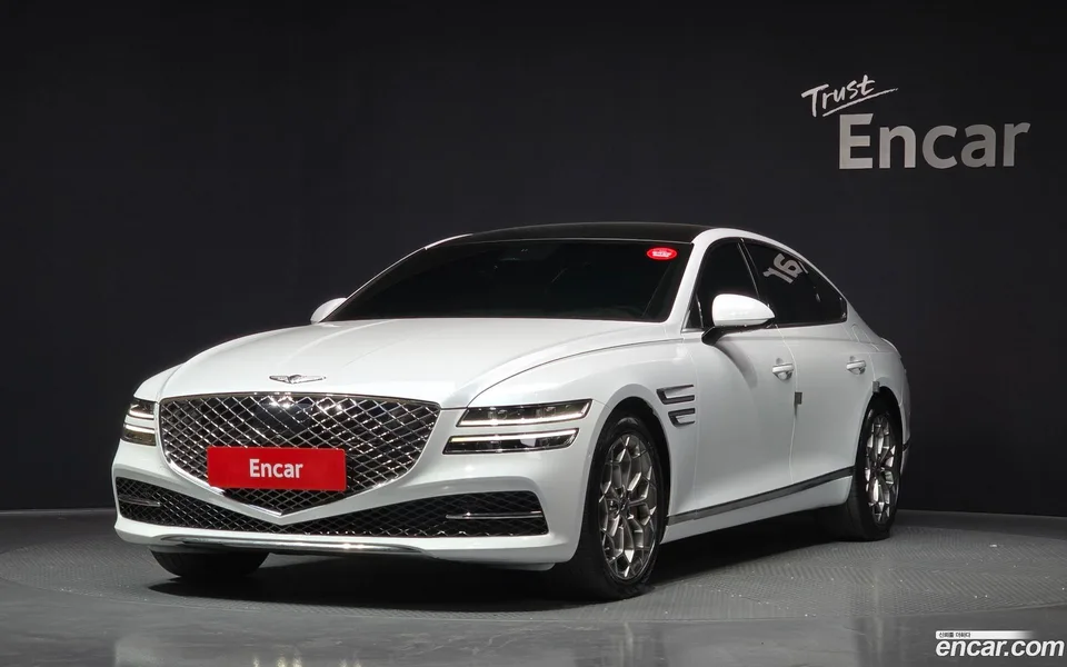 Genesis G80 2.5 2WD 2022 — фото 1, купить с доставкой в Москву