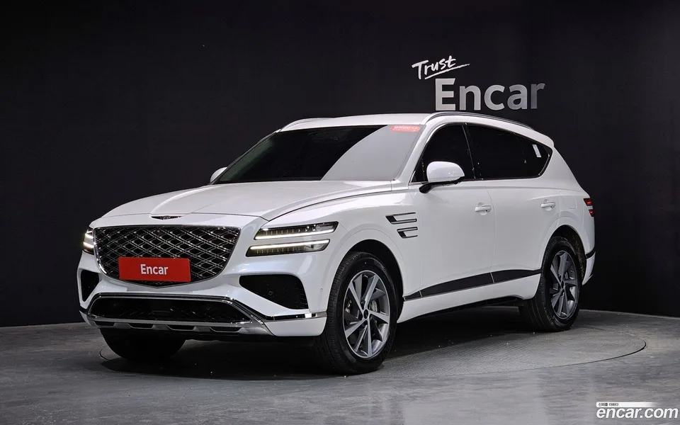 Genesis GV80 2.5T AWD 2024 — фото 1, купить с доставкой в Москву