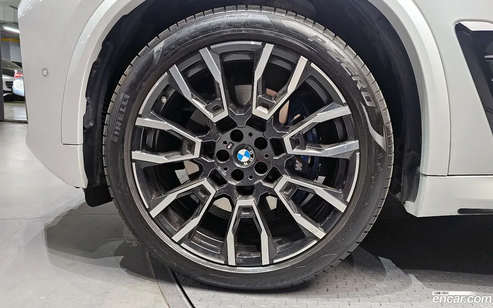 BMW X5 xDrive 30d M 2025 — миниатюра 2