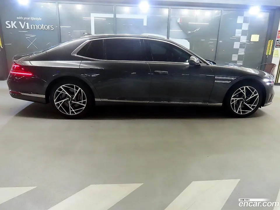 Genesis G90 3.5 2WD 2022 — миниатюра 3