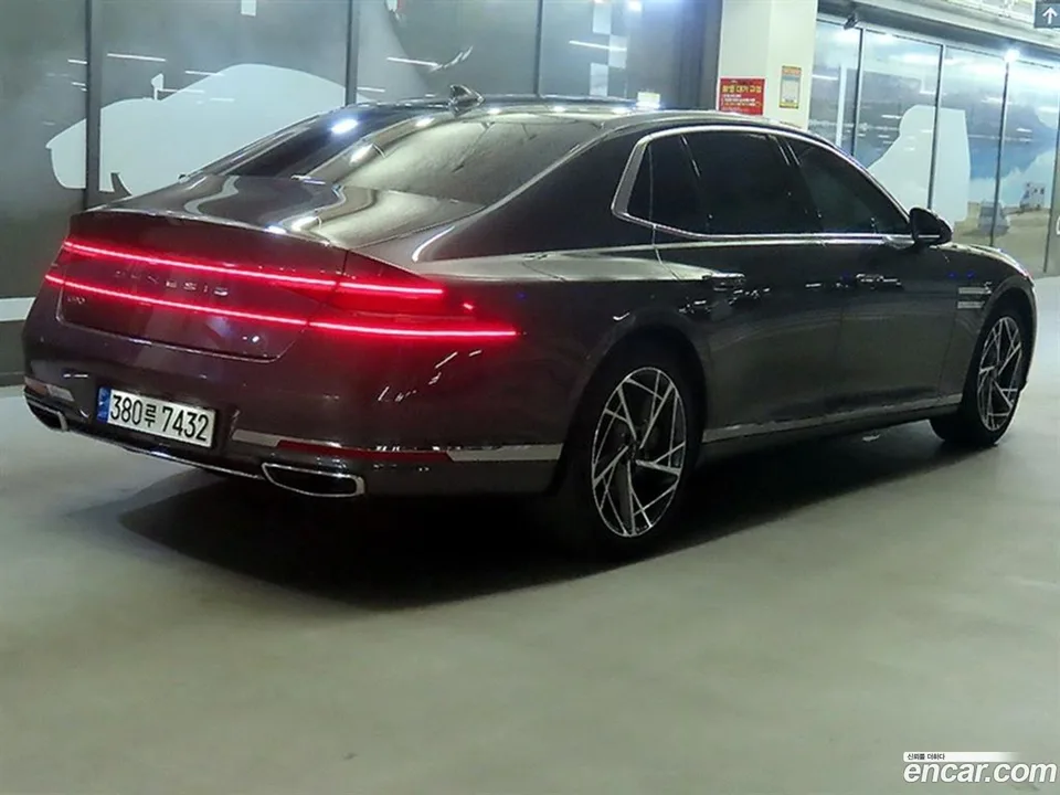Genesis G90 3.5 2WD 2022 — thumbnail 4