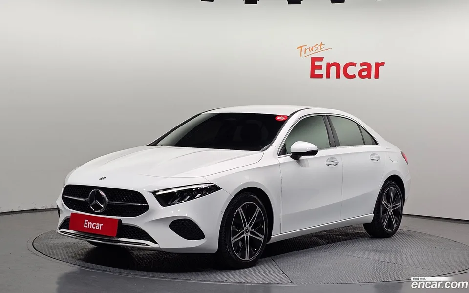 Mercedes-Benz A-Class A220 2024 — фото 1, купить с доставкой в Москву