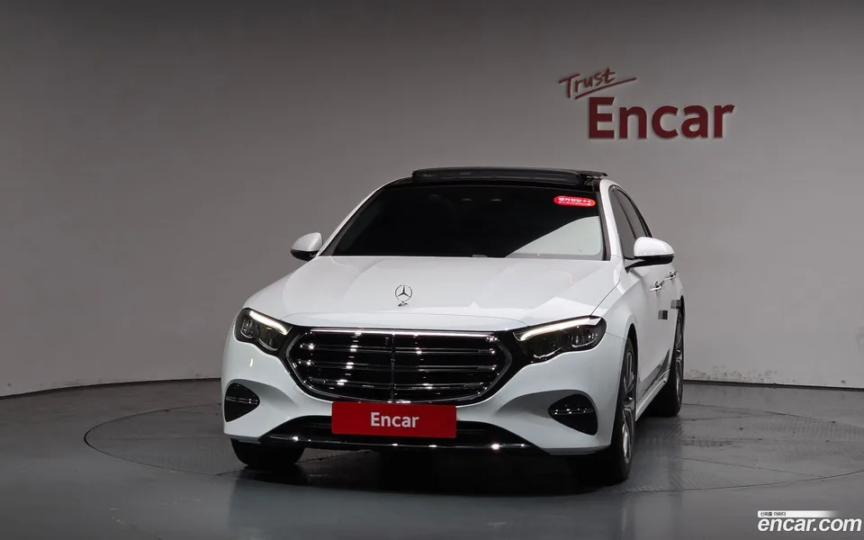 Mercedes-Benz E-Class E220d 4MATIC 2024 — миниатюра 3