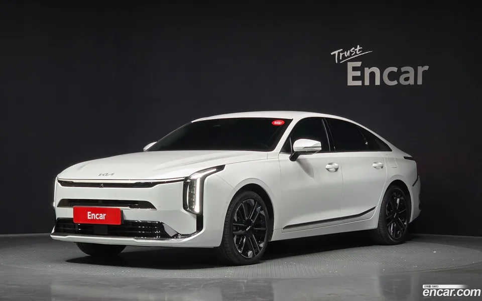 Kia K8 Hybrid 2025