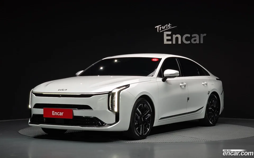 Kia K8 Hybrid 2025 — фото 1, купить с доставкой в Москву