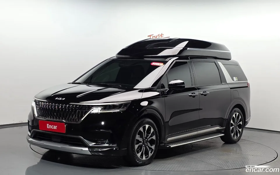 Kia Carnival 9 2022 — фото 1, купить с доставкой в Москву