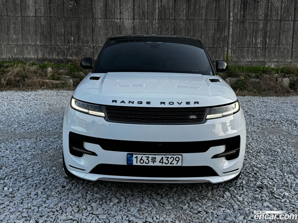 Land Rover Range Rover Sport P360 AB 2023 — фото 1, купить с доставкой в Москву