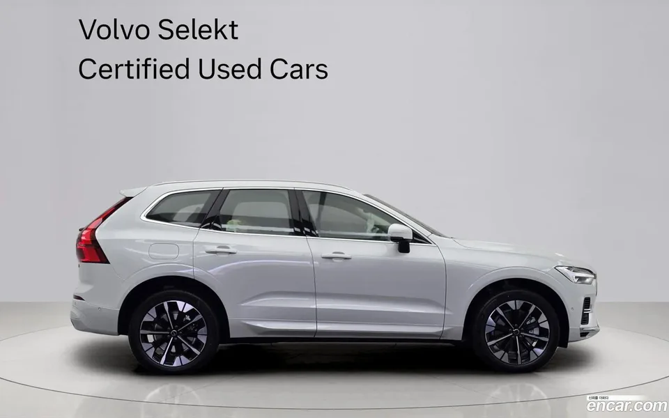 Volvo XC60 T8 2025 — миниатюра 3