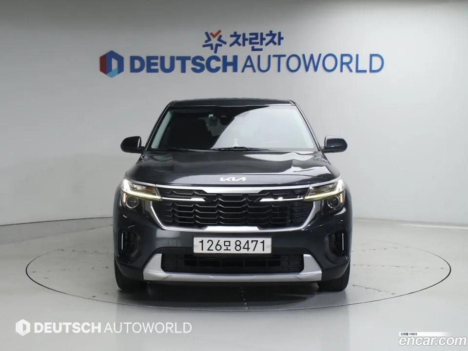 Kia Seltos 2.0 2WD 2023 — миниатюра 3