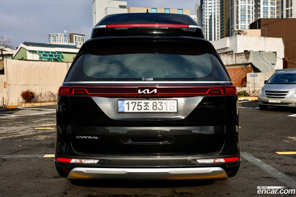 Kia Carnival 9 2022 — миниатюра 3