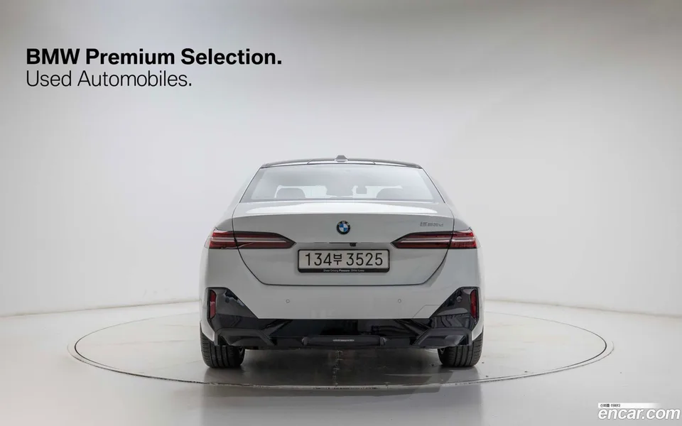 BMW 5 Series 523d M 2025 — миниатюра 4