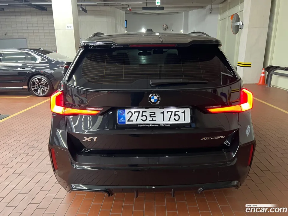 BMW X1 sDrive 20i M 2025 — миниатюра 4