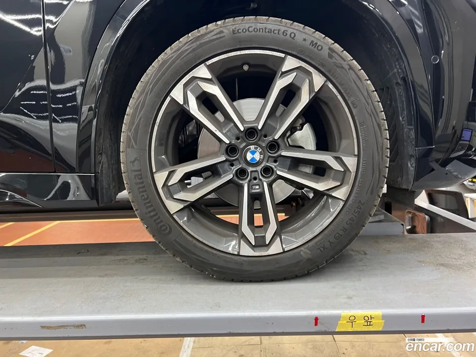 BMW X1 sDrive 20i M 2025 — миниатюра 5