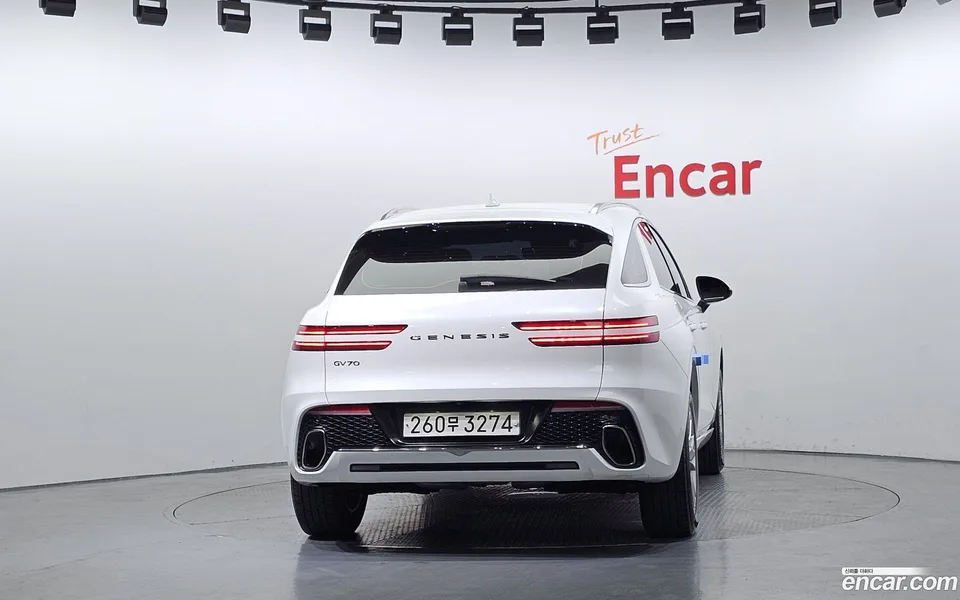 Genesis GV70 2.5T 2WD 2024 — миниатюра 4