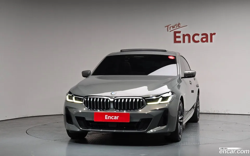 BMW 6 Series GT 620d M 2022 — миниатюра 3