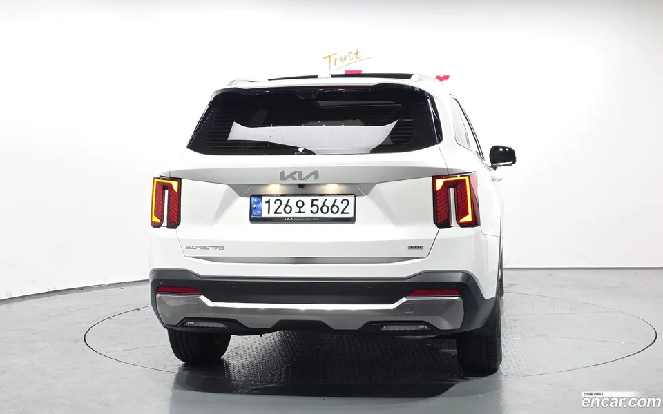 Kia Sorento HEV 1.6 2WD 2024 — миниатюра 4