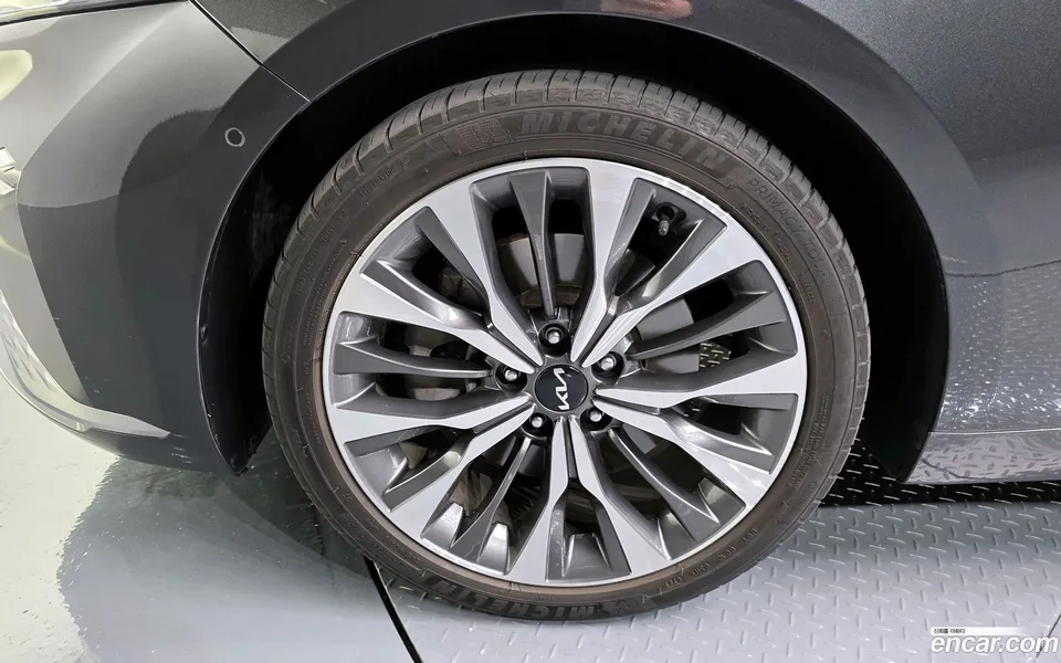 Kia K8 2.5 2WD 2023 — миниатюра 5