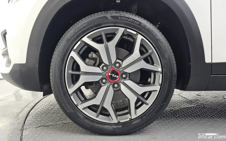 Kia Seltos 1.6 2WD 2022 — миниатюра 5