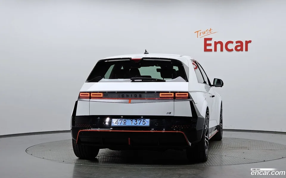 Hyundai Ioniq 5 N 2025 — миниатюра 4