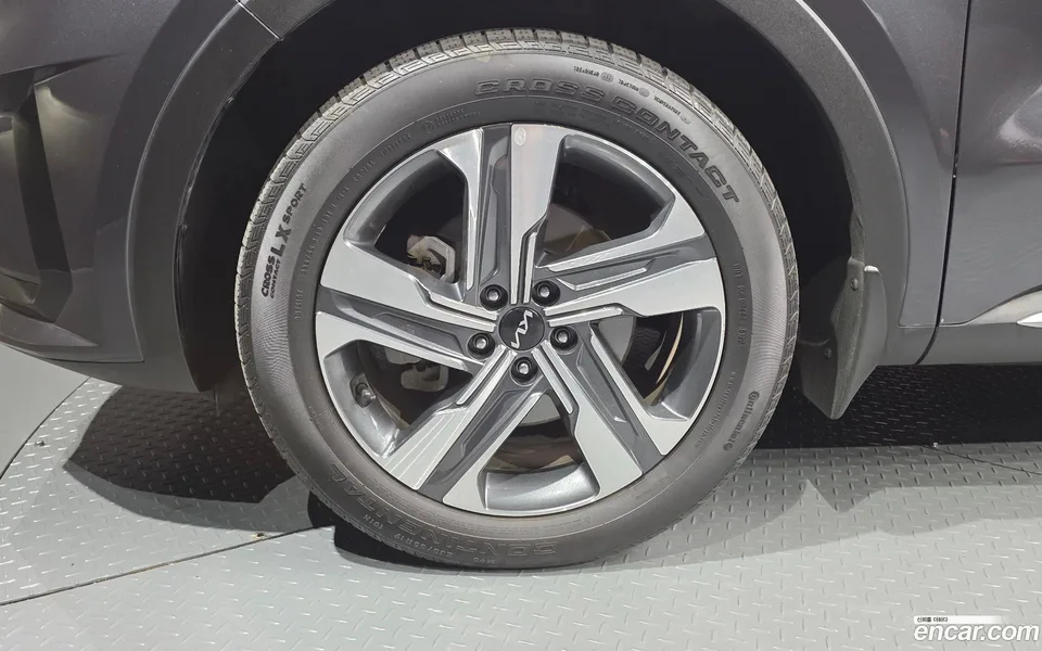 Kia Sorento HEV 1.6 2WD 2023 — миниатюра 5