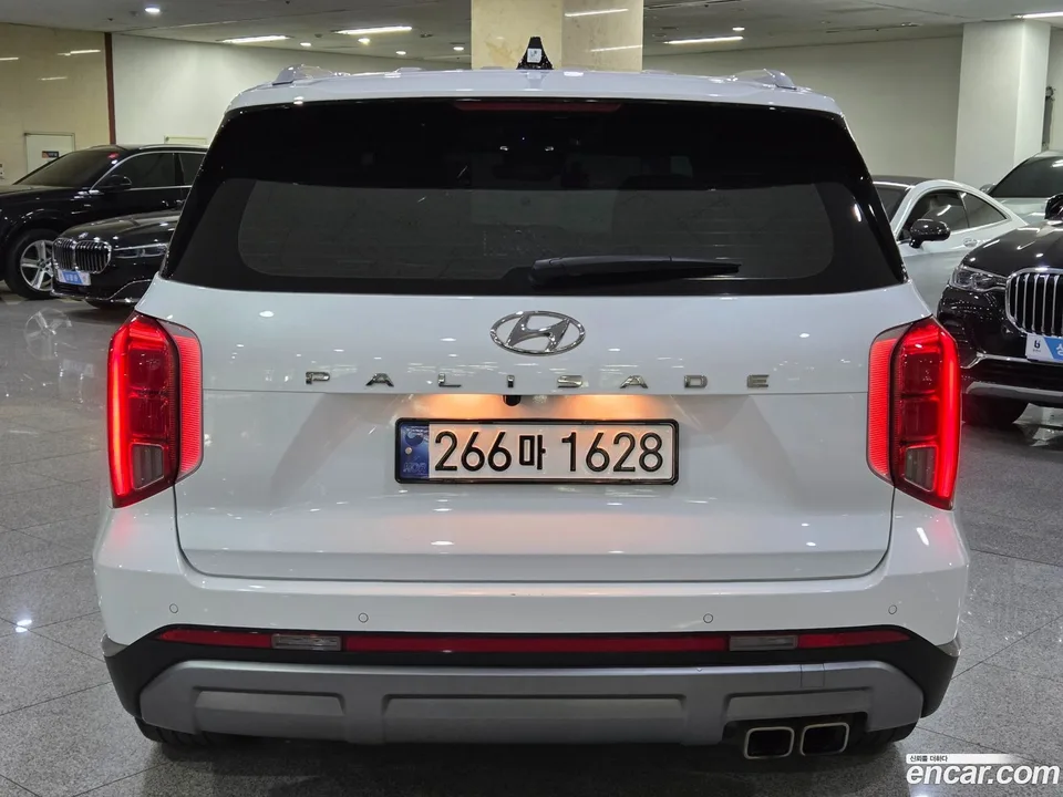 Hyundai Palisade 3.8 2WD 2023 — миниатюра 4