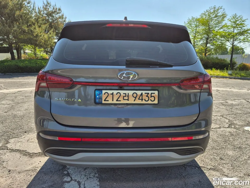 Hyundai SantaFe 2.5T 2WD 2023 — миниатюра 4