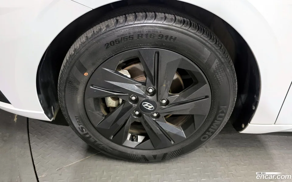 Hyundai Avante 1.6 2022 — thumbnail 2