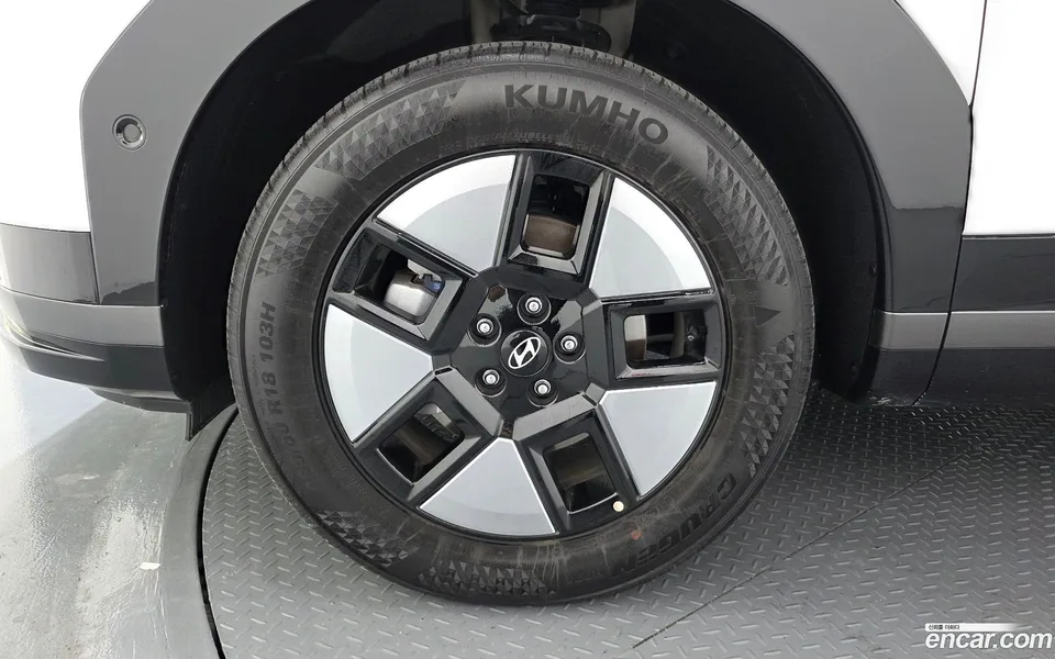Hyundai SantaFe HEV 1.6 2WD 2024 — миниатюра 5
