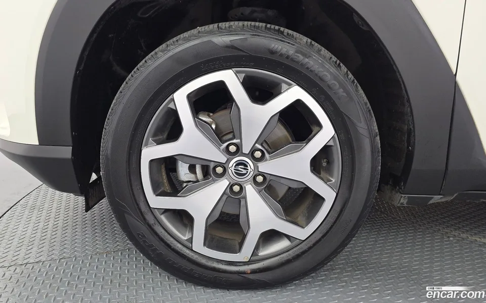 KG Mobility Torres 1.5 2WD 2022 — миниатюра 5