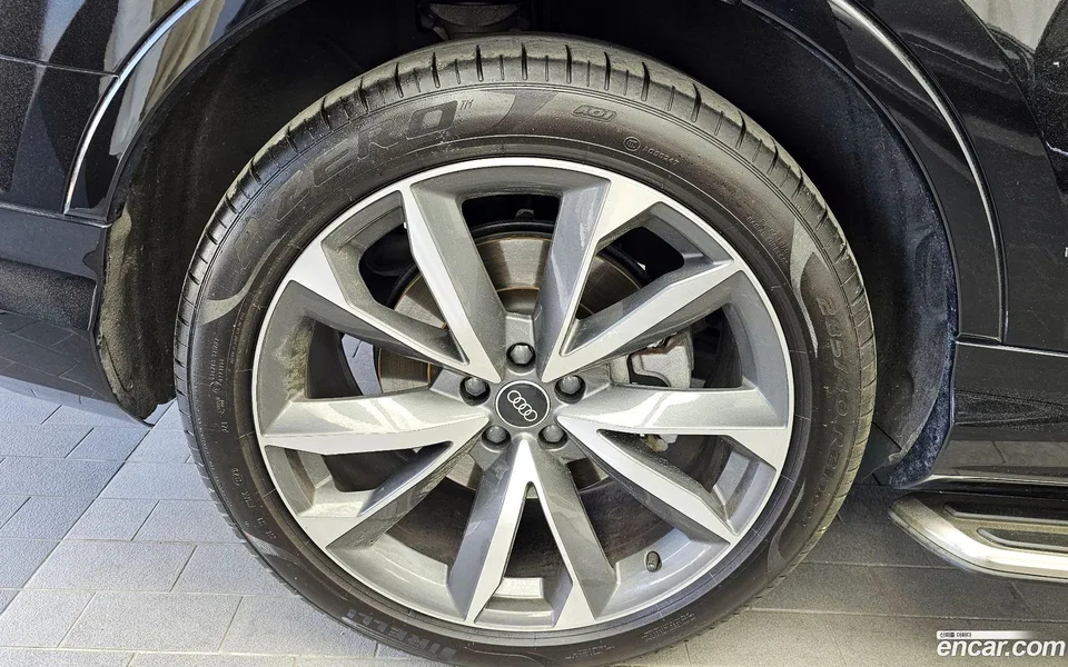 Audi Q7 (4M) 50 TDI 2023 — миниатюра 2