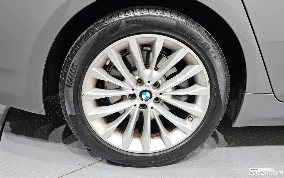 BMW 5 Series 523d xDrive 2022 — миниатюра 2