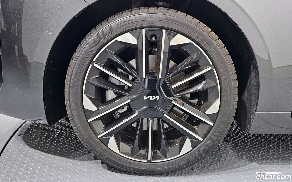 Kia K8 2.5 2WD 2025 — миниатюра 2