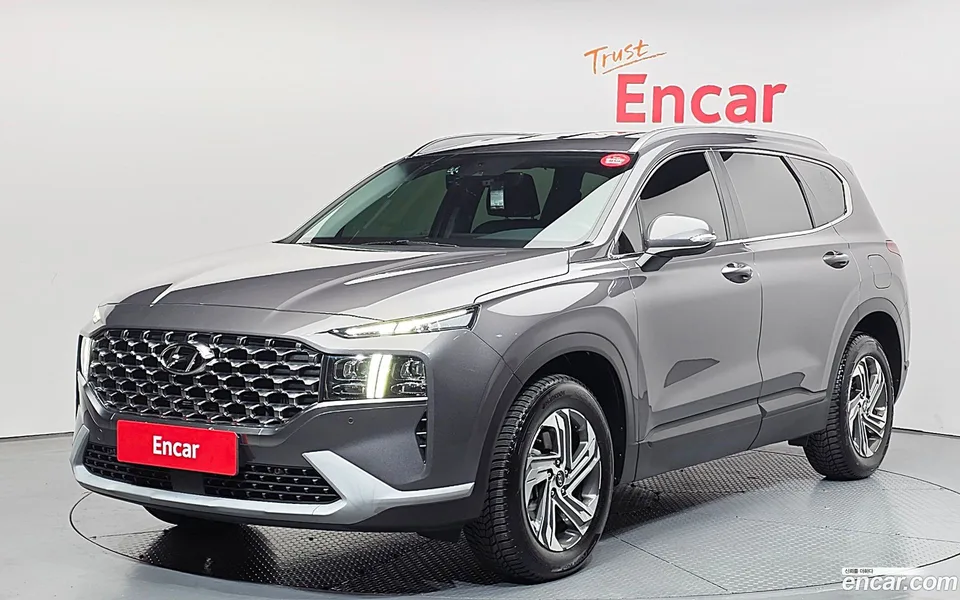 Hyundai SantaFe 2.2 2WD 2022 — фото 1, купить с доставкой в Москву