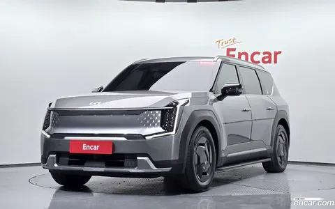 Kia EV9 2023 купить в Москве