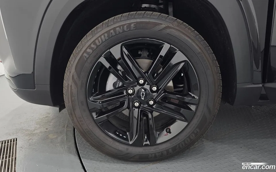 Chevrolet Trax Crossover 1.2 ACTIV 2024 — миниатюра 2