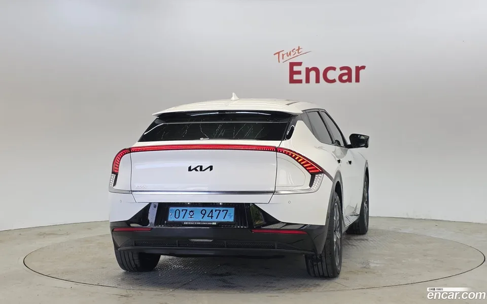 Kia EV6 2024 — миниатюра 4