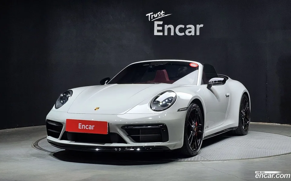 Porsche 911 (992) 4 GTS 2023 — фото 1, купить с доставкой в Москву