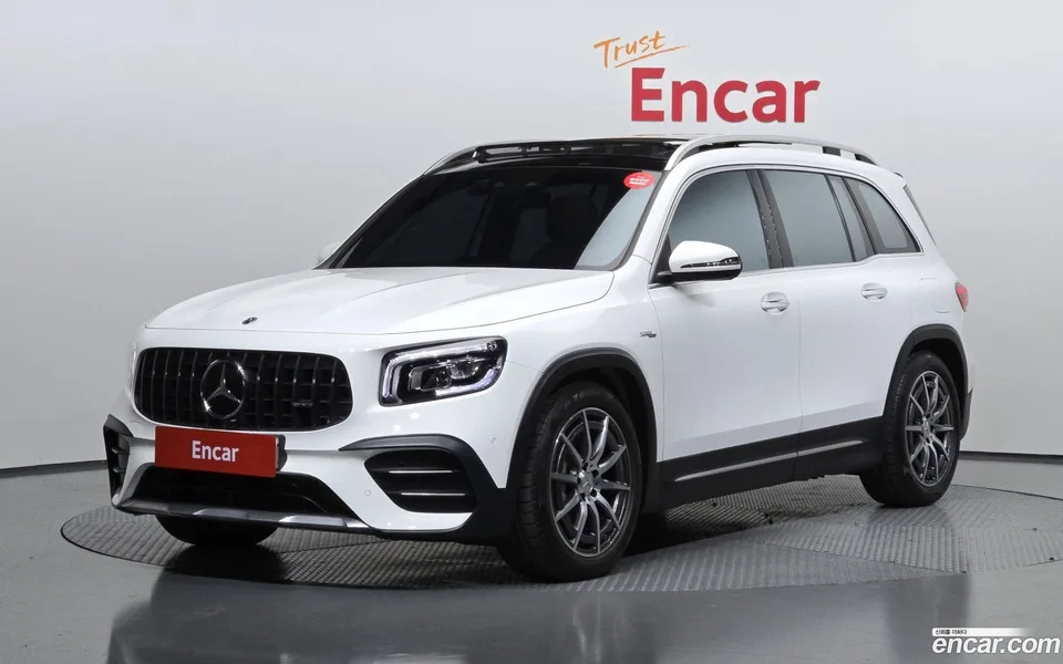 Mercedes-Benz GLB-Class AMG GLB35 4MATIC 2022 — фото 1, купить с доставкой в Москву