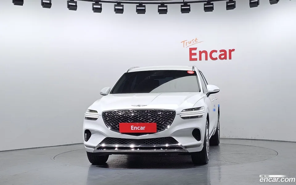 Genesis GV70 2.5T 2WD 2024 — миниатюра 3