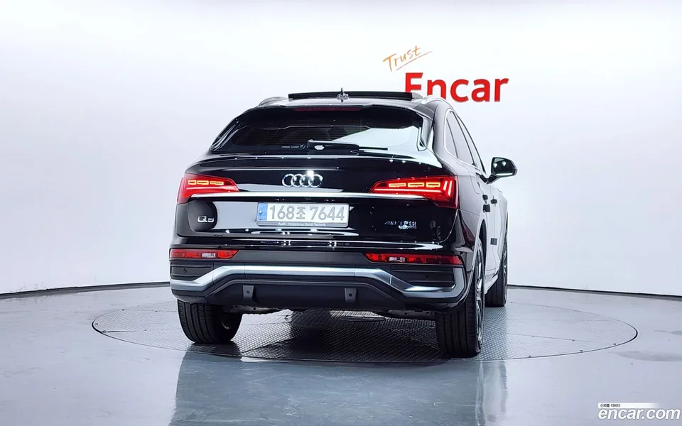 Audi Q5 45 TFSI 2023 — миниатюра 4