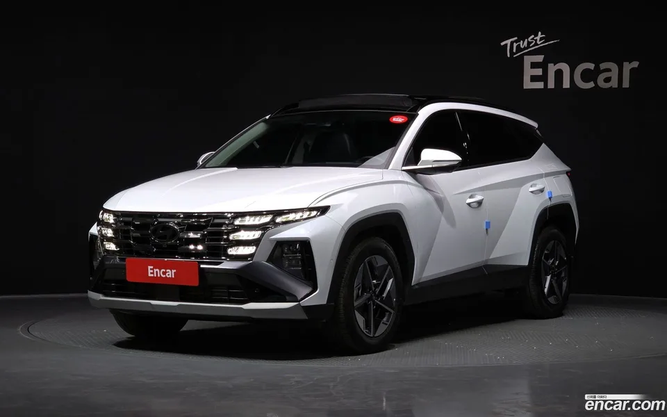 Hyundai Tucson Hybrid NX4 HEV 1.6 4WD 2024 — фото 1, купить с доставкой в Москву
